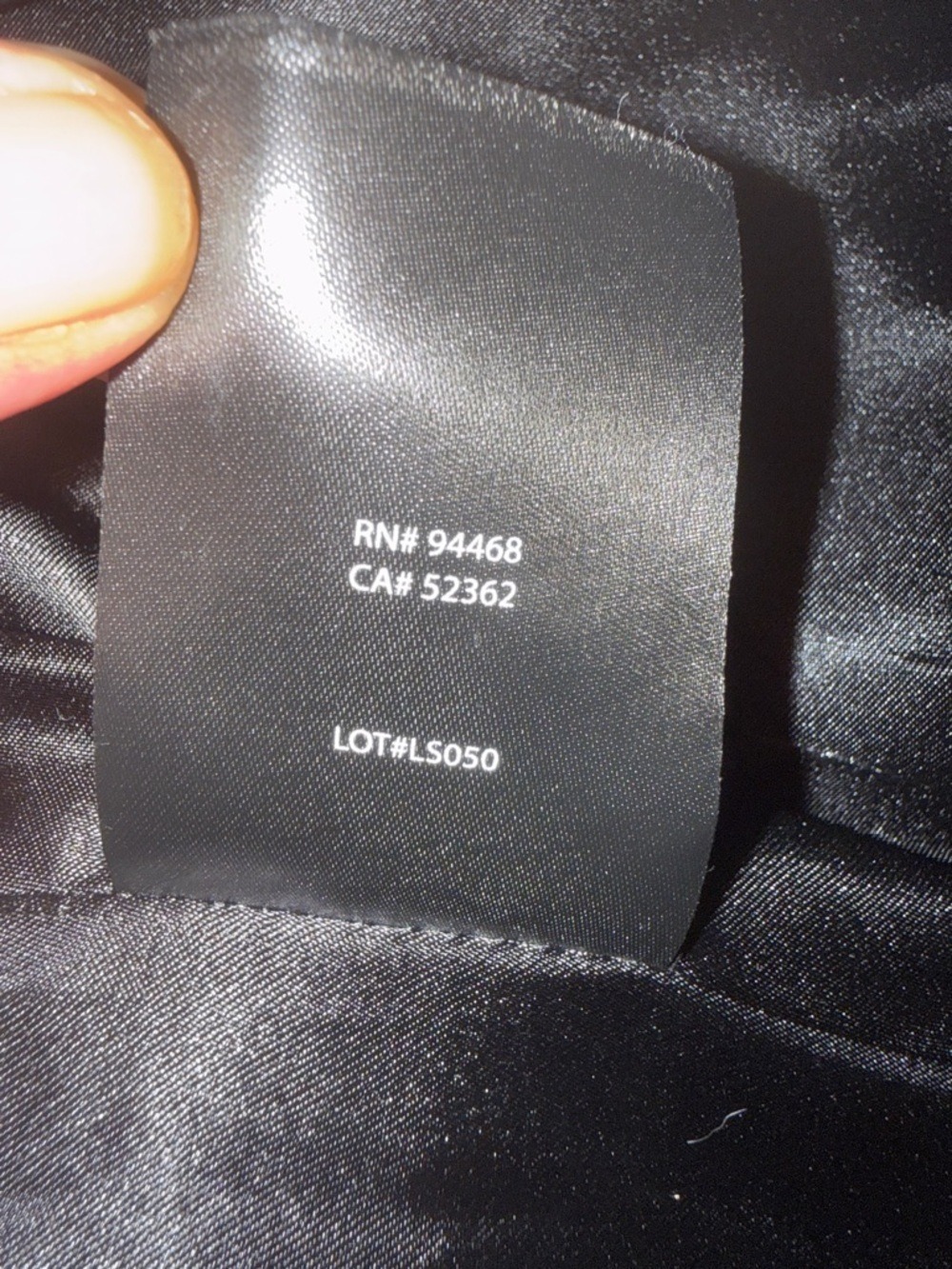 Tahari Black 100% Genuine Leather Trench Coat Belted XXL. Like New! - Picture 10 of 11